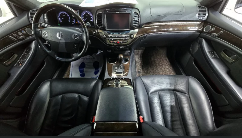 SsangYong Chairman W
