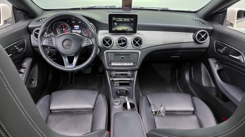 Mercedes-Benz CLA-Class
