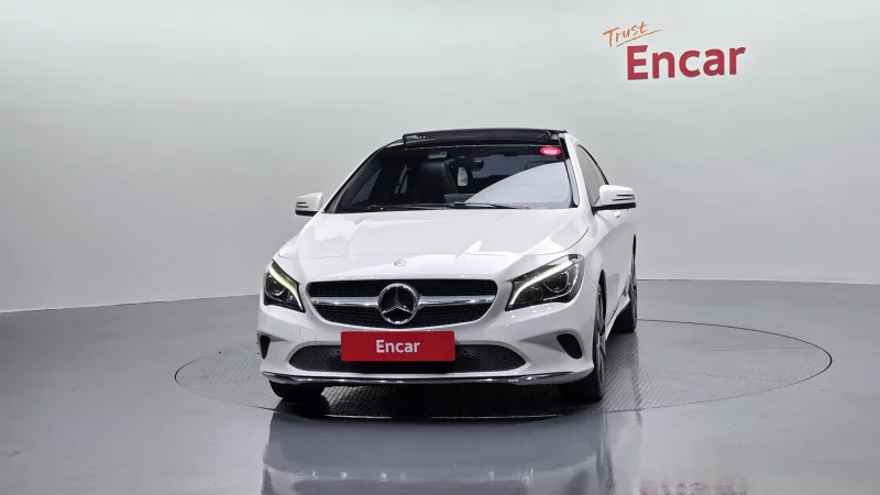 Mercedes-Benz CLA-Class