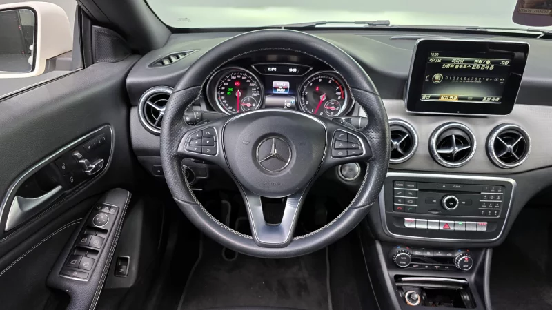 Mercedes-Benz CLA-Class