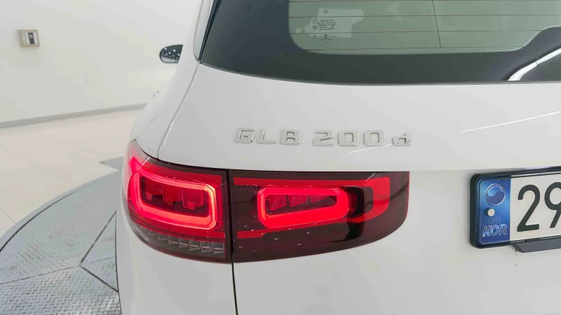 Mercedes-Benz GLB-Class