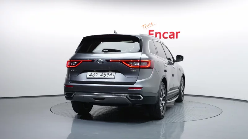 Renault QM6