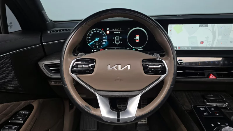 Kia K8