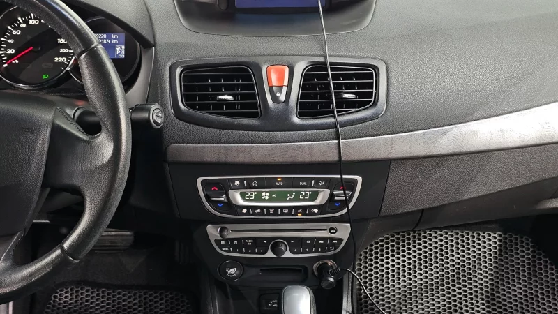 Renault SM3