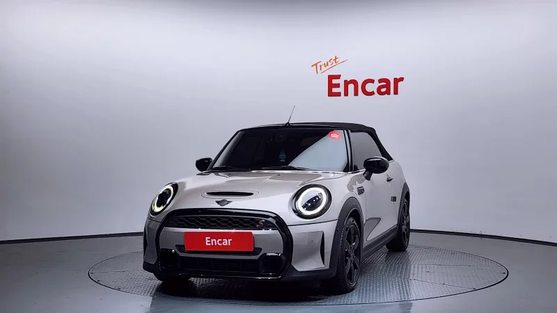 MINI Cooper Convertible