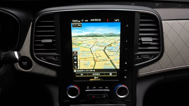 Renault SM6