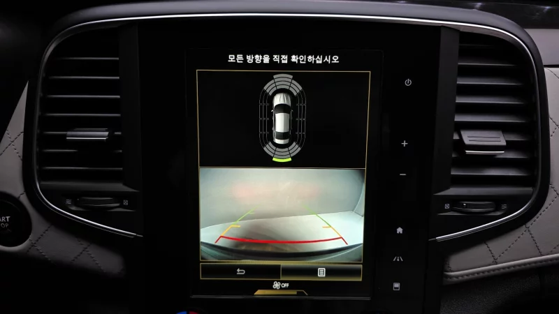 Renault SM6