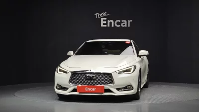 Infiniti Q60