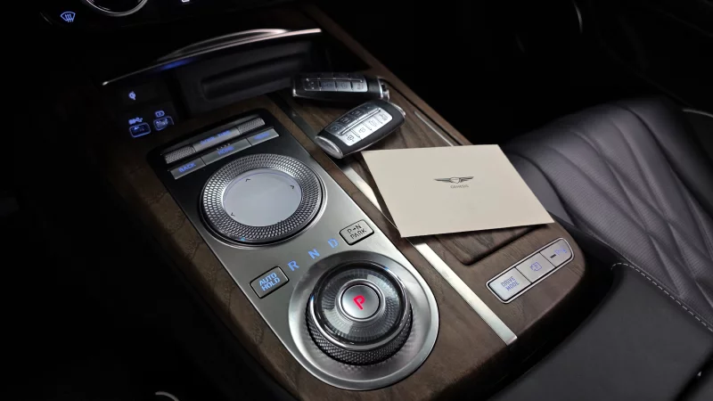 Genesis Electrified G80