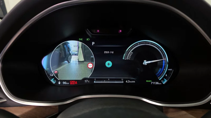 Genesis Electrified G80