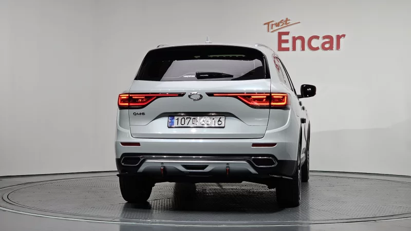 Renault QM6