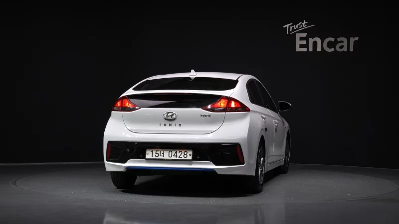 Hyundai Ioniq