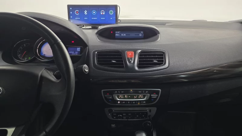 Renault SM3