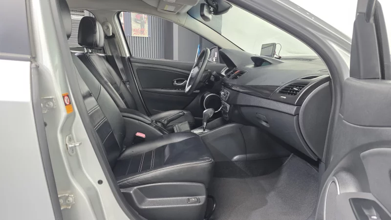 Renault SM3