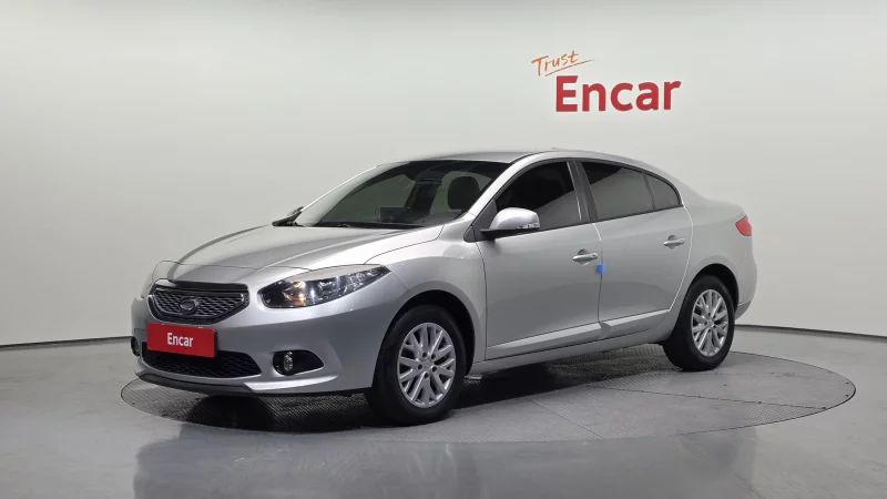 Renault SM3