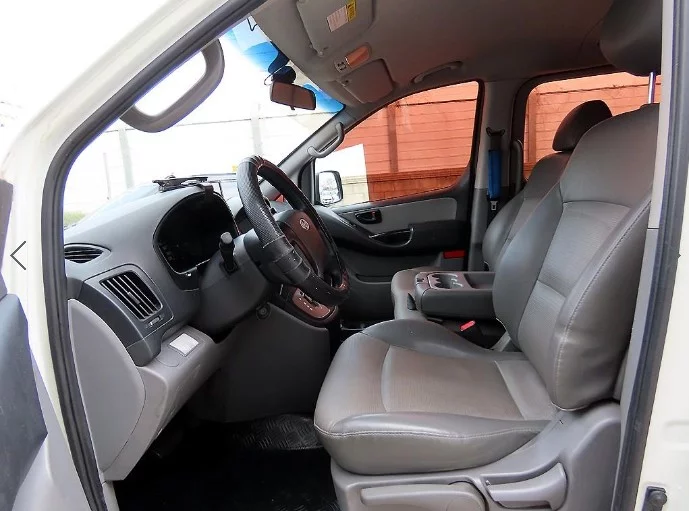 Hyundai Grand Starex