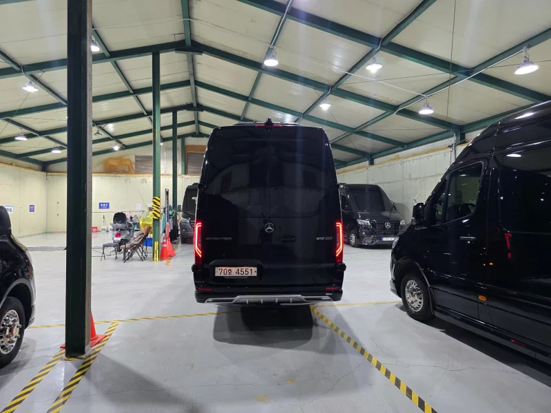 Mercedes-Benz Sprinter