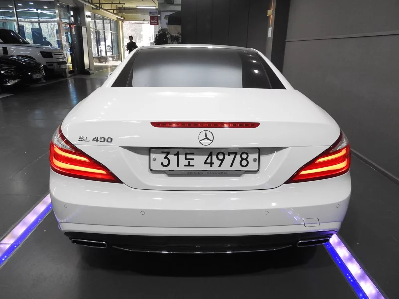 Mercedes-Benz SL-Class