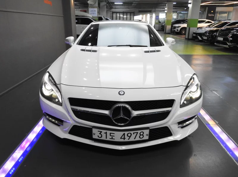 Mercedes-Benz SL-Class