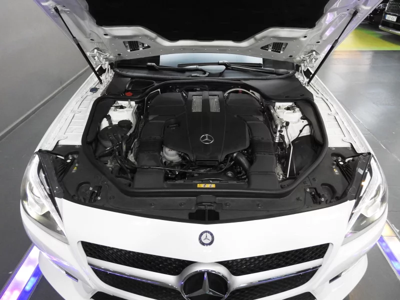 Mercedes-Benz SL-Class