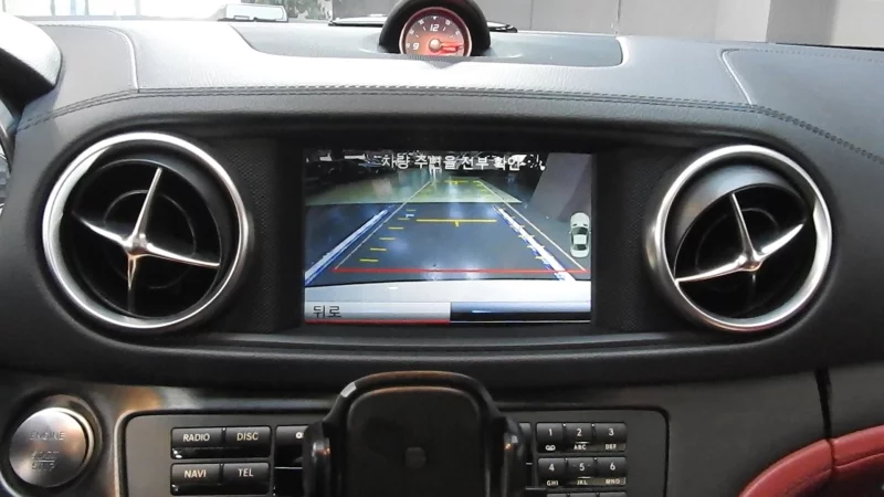 Mercedes-Benz SL-Class