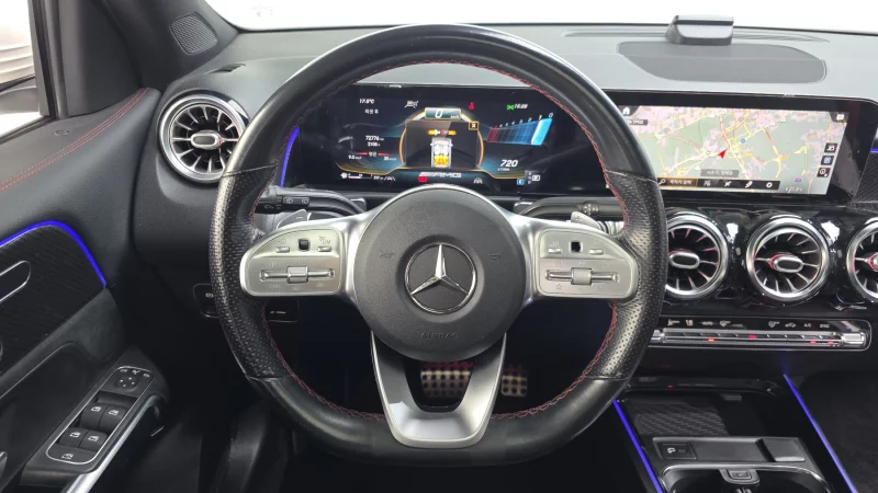 Mercedes-Benz GLB-Class