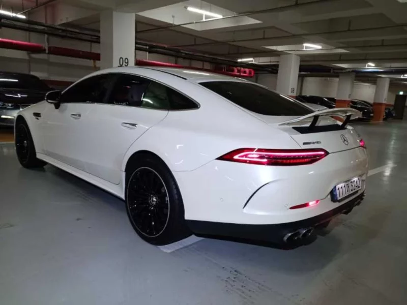 Mercedes-Benz AMG GT