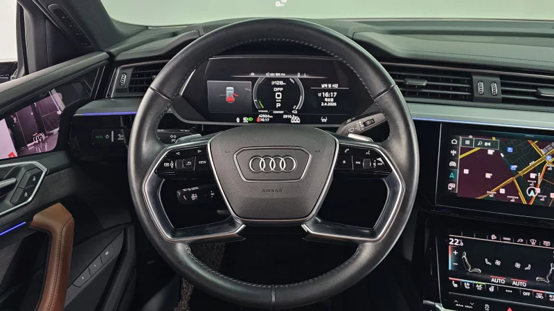 Audi e-tron