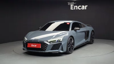 Audi R8