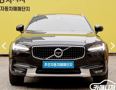 Volvo V90
