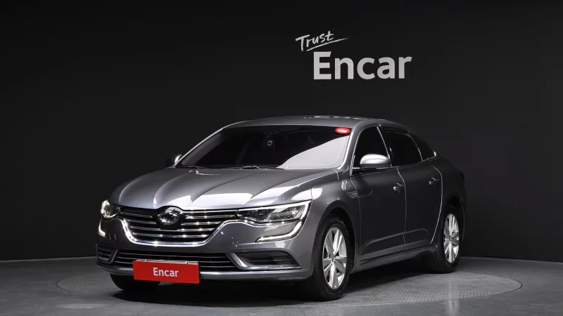 Renault SM6