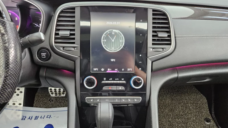 Renault SM6