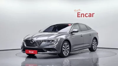 Renault SM6