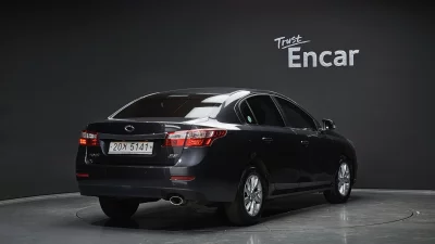 Renault SM5