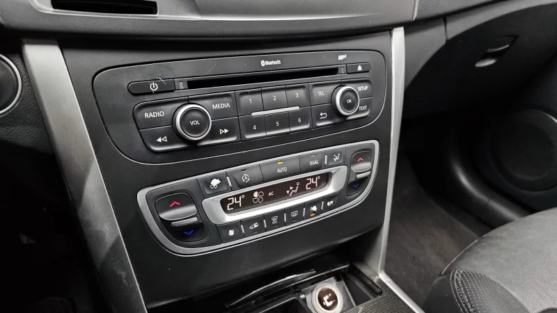 Renault SM5