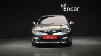 Renault SM3