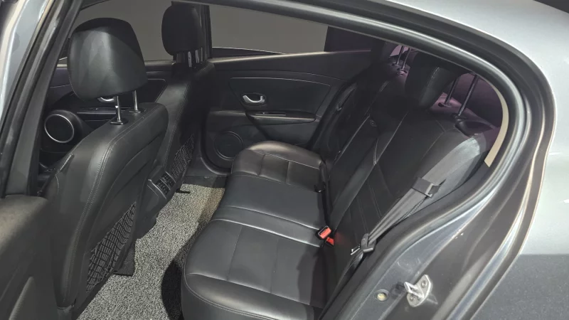 Renault SM3