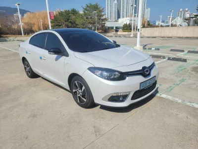 Renault SM3