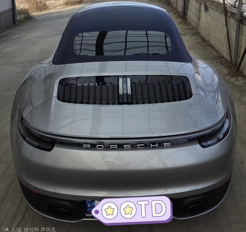Porsche 911