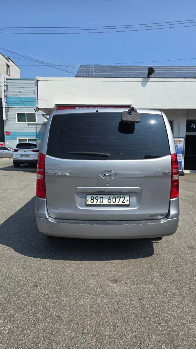 Hyundai Grand Starex