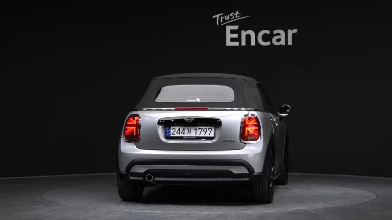 MINI Cooper Convertible