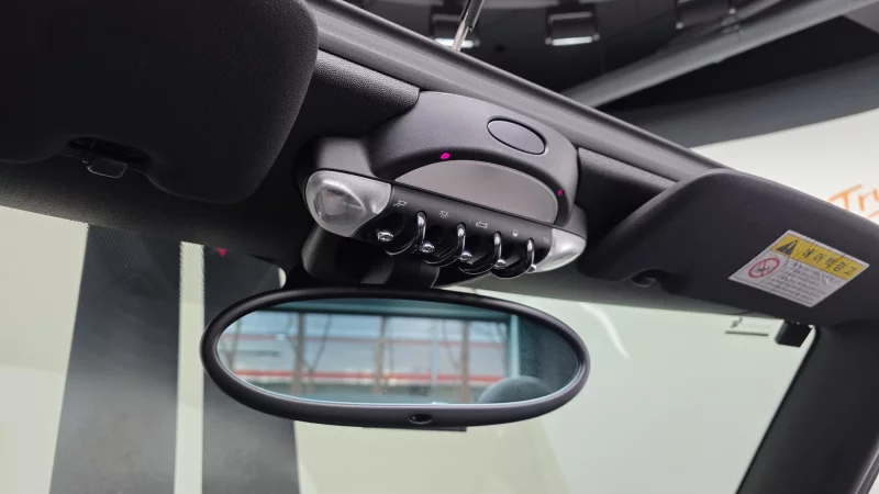 MINI Cooper Convertible