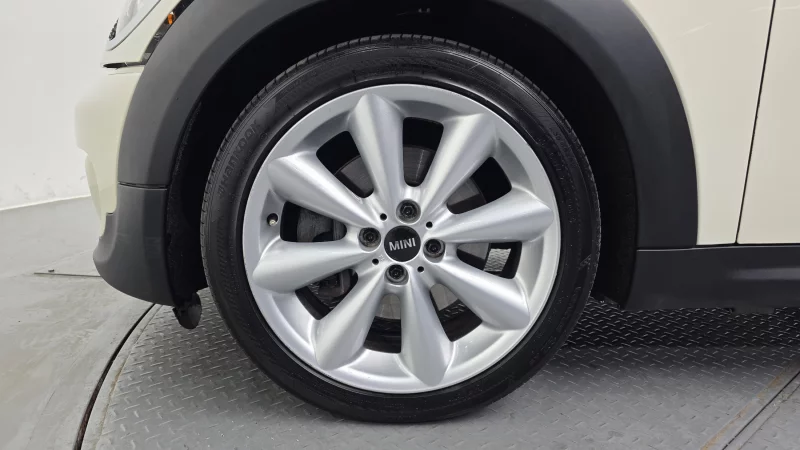 MINI Cooper Convertible