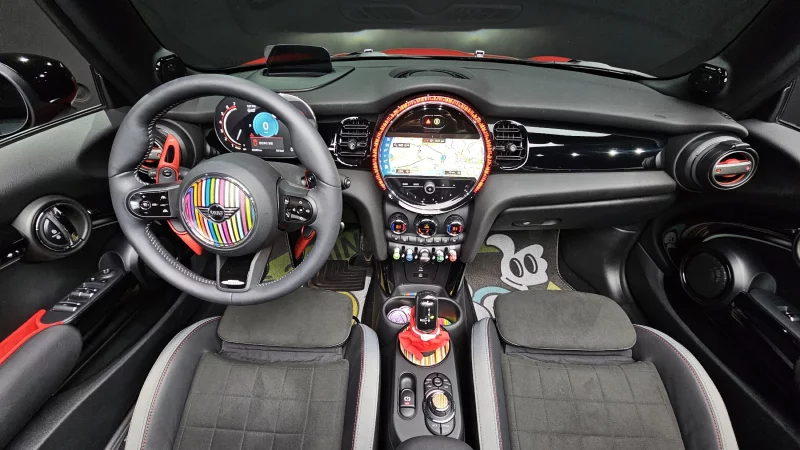 MINI Cooper Convertible