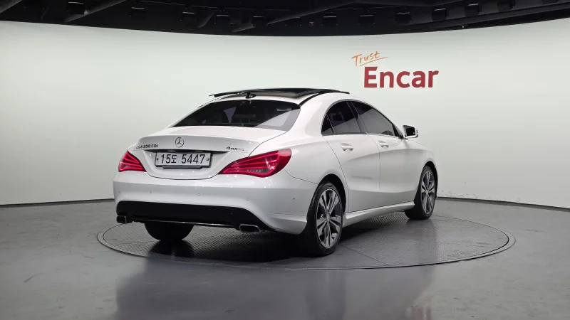 Mercedes-Benz CLA-Class