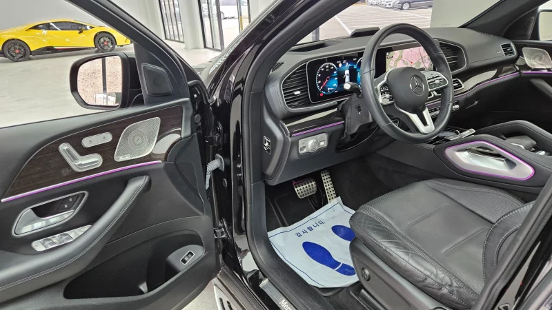 Mercedes-Benz GLE-Class