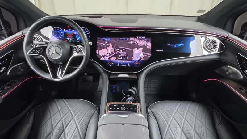 Mercedes-Benz EQS SUV