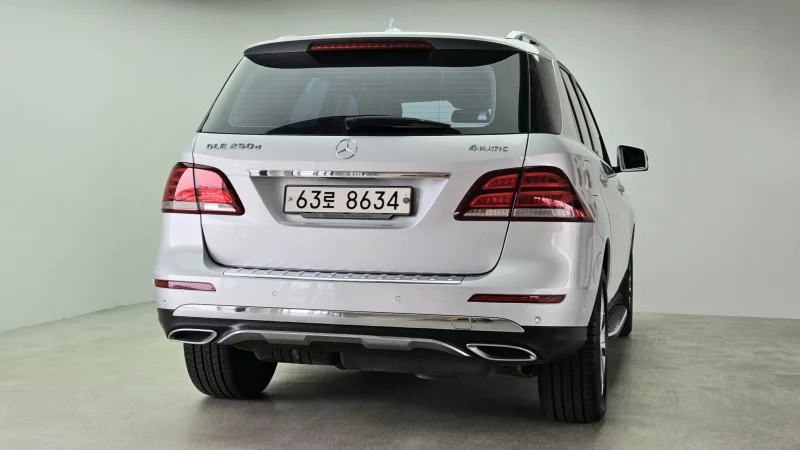 Mercedes-Benz GLE-Class