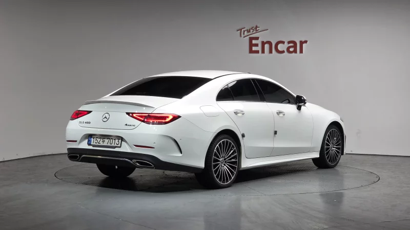 Mercedes-Benz CLS-Class