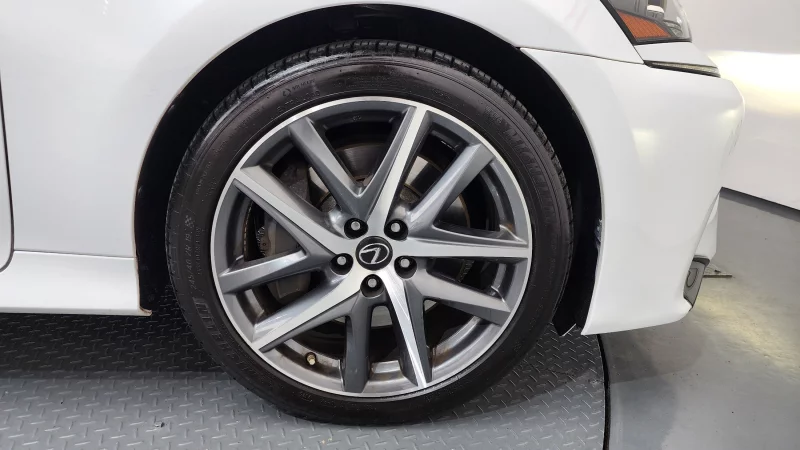 Lexus GS450h
